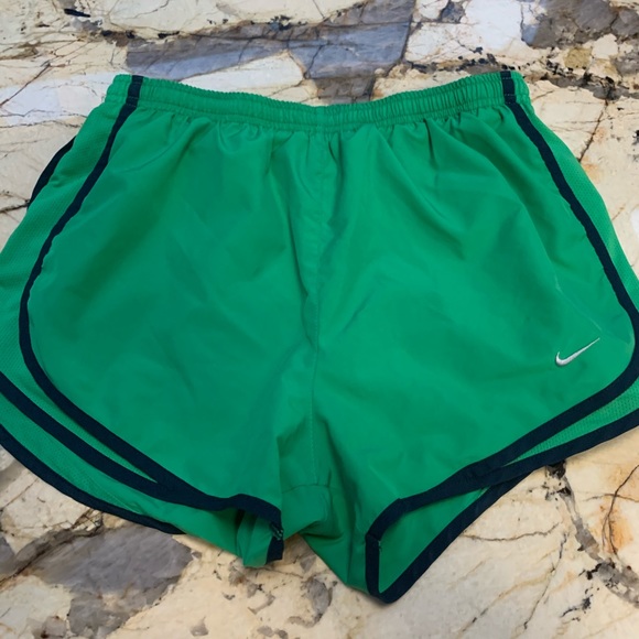 nike shorts poshmark
